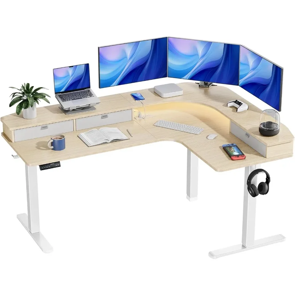 65 ″ stojaci stôl v tvare L s výkonovými výstupmi a pruhom LED, podpera C-Clamp Mount, Elektrická výška nastaviteľného rohového počítača