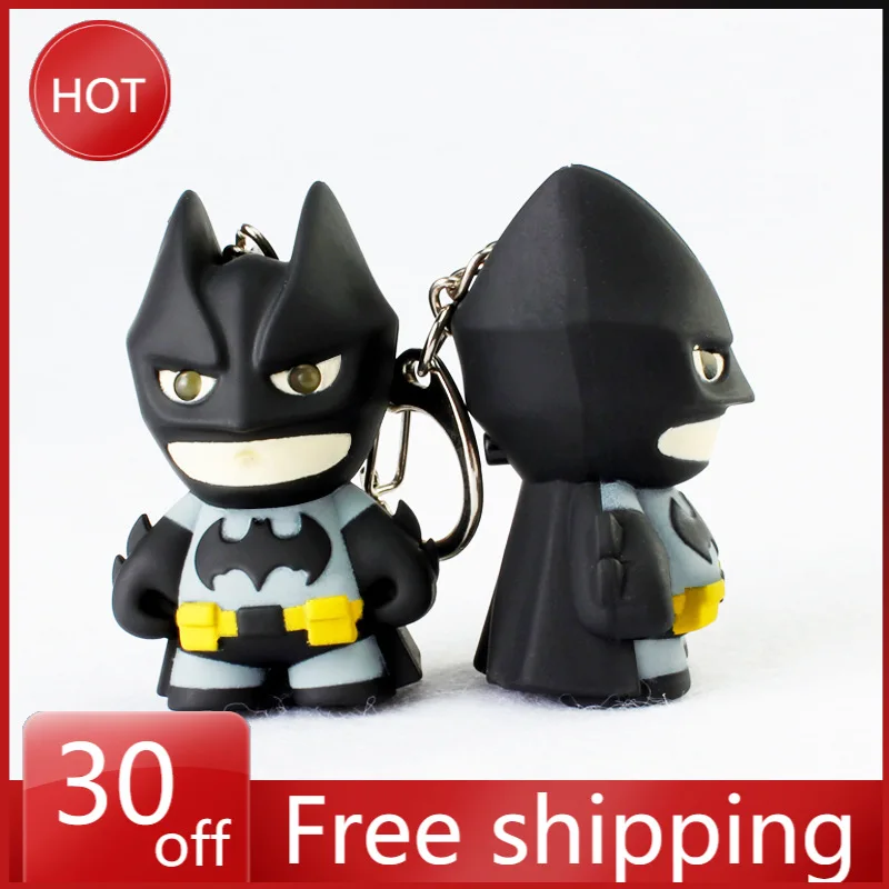 6cm Dark Knight Rises Figures Eyes Glow Batman Keychain Periféry Q Verzia Ozdoby ozdoby Periférne hračky Hra