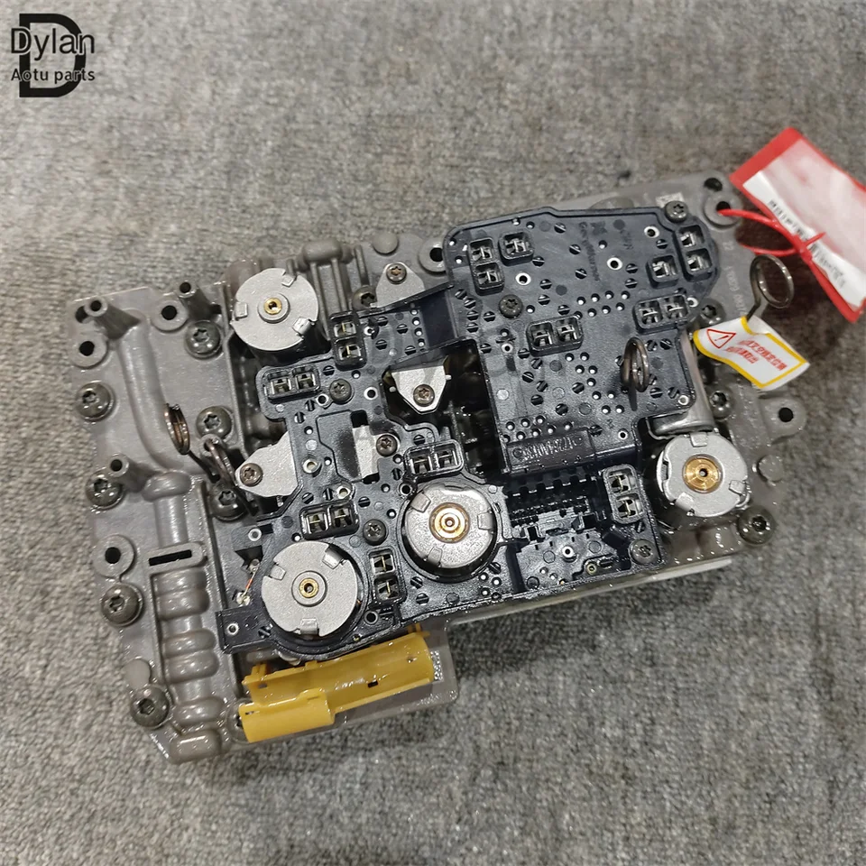 6DCT360 Automatický prenos dvojprstový ventil tela 6 Rýchlosť pre Ford Zotye Mg6 DCT360
