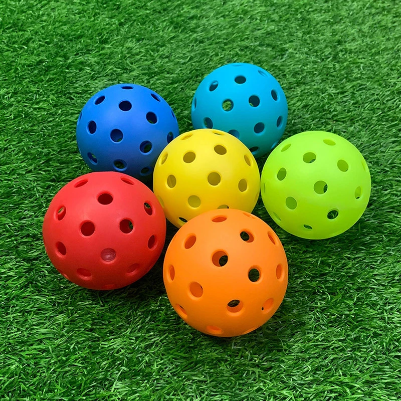 6ks Pickleball 74mm odolný 40 jamky vonkajšie farebné ukladanie pickleballs a zábava Paddle lopta pre tréning športy