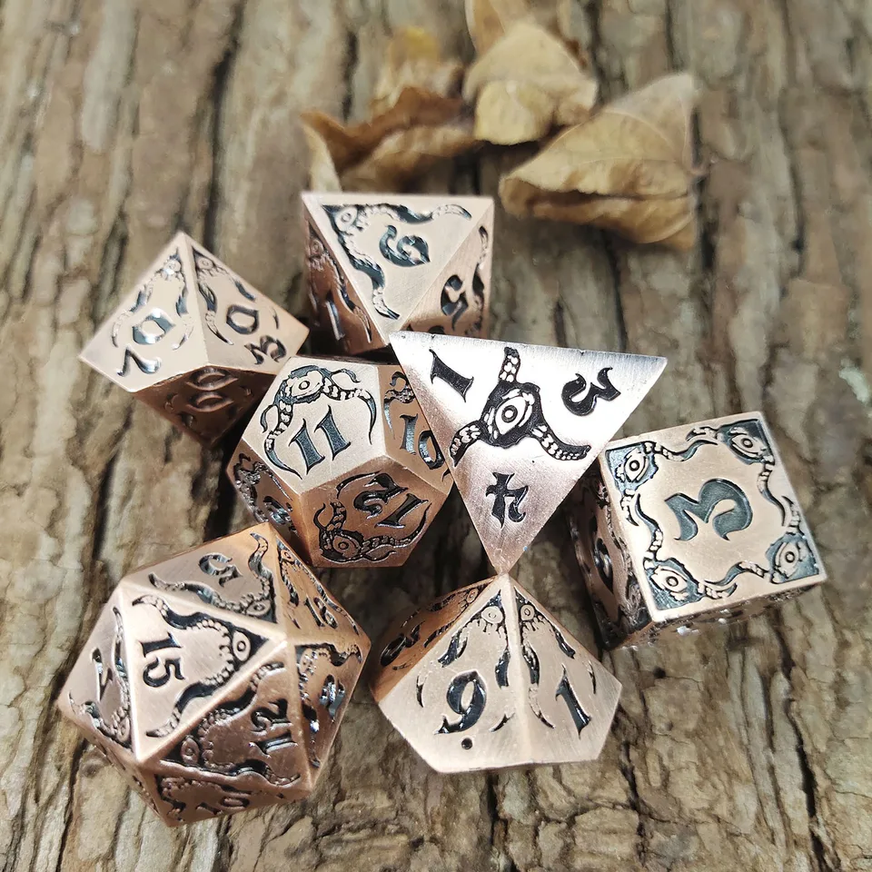 7pcs červená meď diabol eye DND kovové kocky s viacstrannou polyhedrálnou pevnou kockou pre D&D Herné roly hracie dosky RPG D4 ~ D20