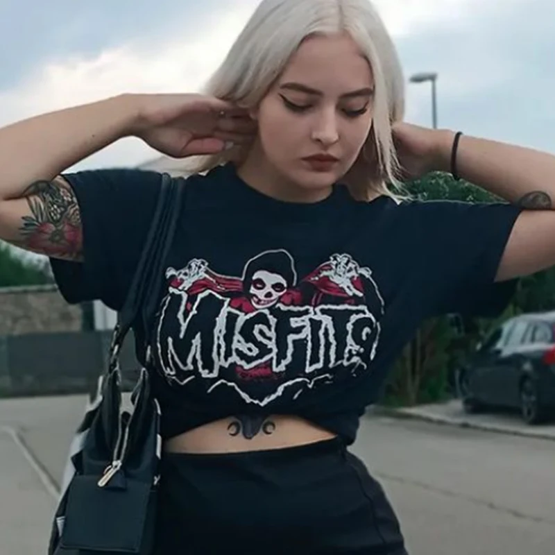 90. roky Harajuku Vytlačené tričko s krátkym rukávom Tesné top dámska ulica Y2K Wear Wear Black Expose pupok