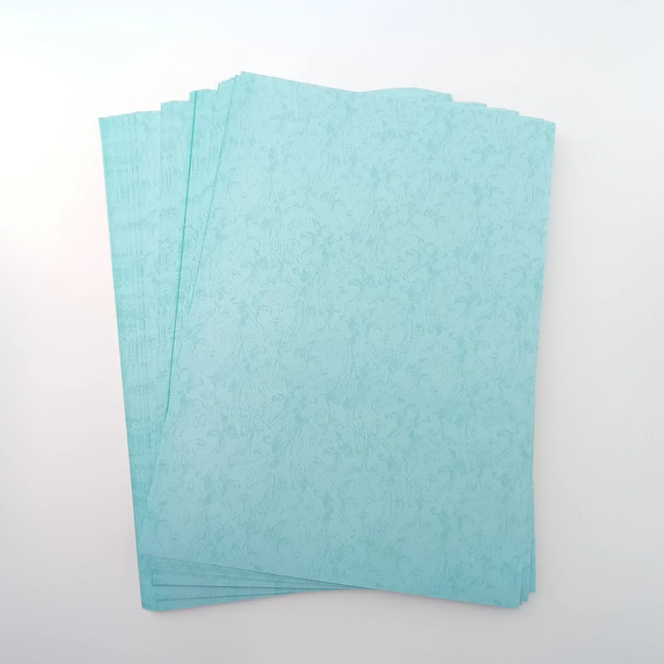A4 farebný reliéfny papier obal väzobné papierové menu Vnútorná stránka Vnútorná stránka Zložka Zložka na papieri 180GSM vytlačiteľná (nie všetky tlačiarne)