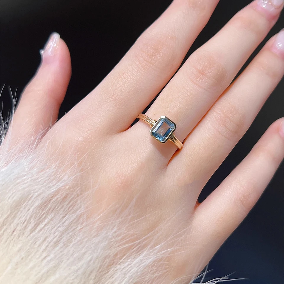 All-tela S925 Sterling Silver INS Simple Aquamarine Ring Dámsky obdĺžnikový klasický temperament všestranný svetlo Luxus
