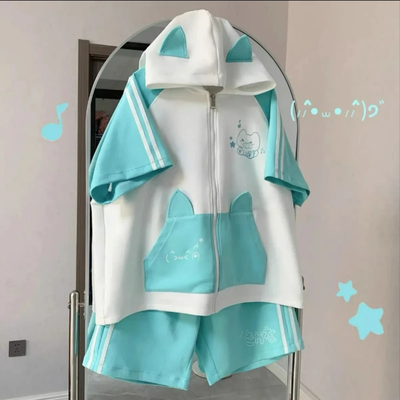 Animačný karikatúra Film obklopujúci Hatsune Miku Anime Creative Cos postavy