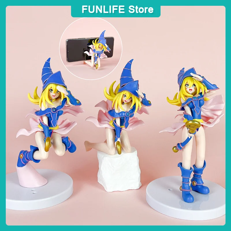 Anime Duel Monsters Garážová súprava Čierny kúzelník Girl Action Figure Dark Magician Girl PVC Model Car Desktop Ornament Cute Hračka pre bábiky