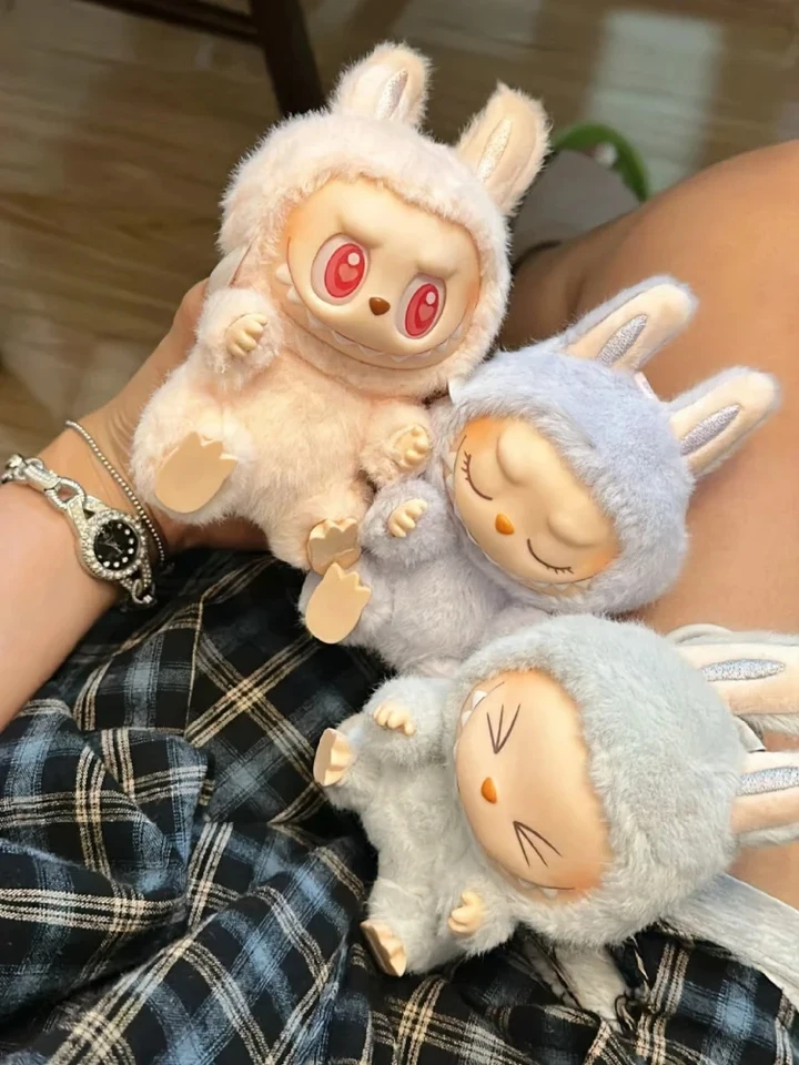 Anime figuár Labubu batoh