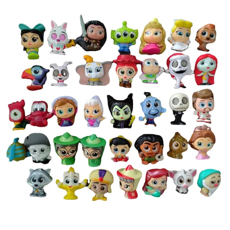 Anime figúrky Disney Doorable kawaii Big Eyed Doll Dumbo Stitch Minnie Mickey Ozdoby postavy Cartoon Model Hračky darčeky