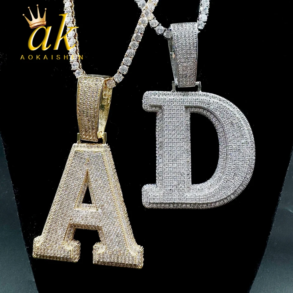 Aokaishen dvojvrstvové iniciály Náhrdelník Pendant Iced Out Cz Zircon Hip Hop Charms Men retiazka Prispôsobená šperky single AZ