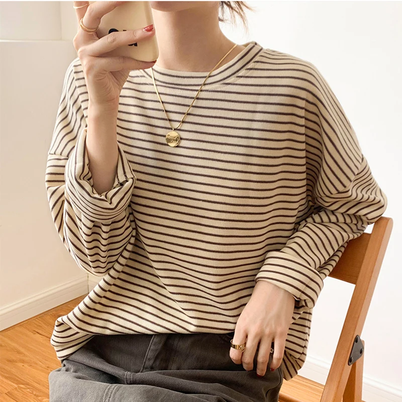 Aossviao 2024 100% bavlnená pruh tričko Ženy Harajuku Basic Loose Loose Guitve Tees Sladké ženské tuhé topy Khaki Summer Jumper