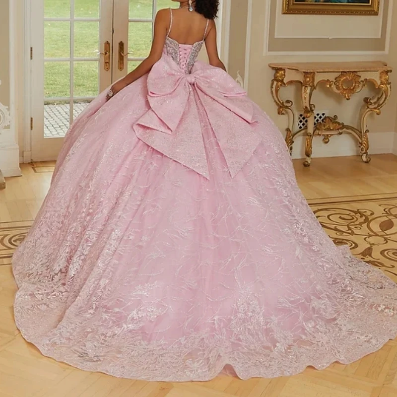 AQ243 Prispôsobená ružová princezná 15. dievča Quinceanera šaty Crystal Ball Gown Dámske dámske šaty špeciálne príležitosti Wear 2025