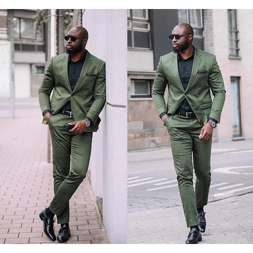 Army Green Men obleky Slim Fit Dva kusy plážových ženícha Svadobné smokingové smútok Formálny ples Spevný mužský oblek (bunda+nohavice)