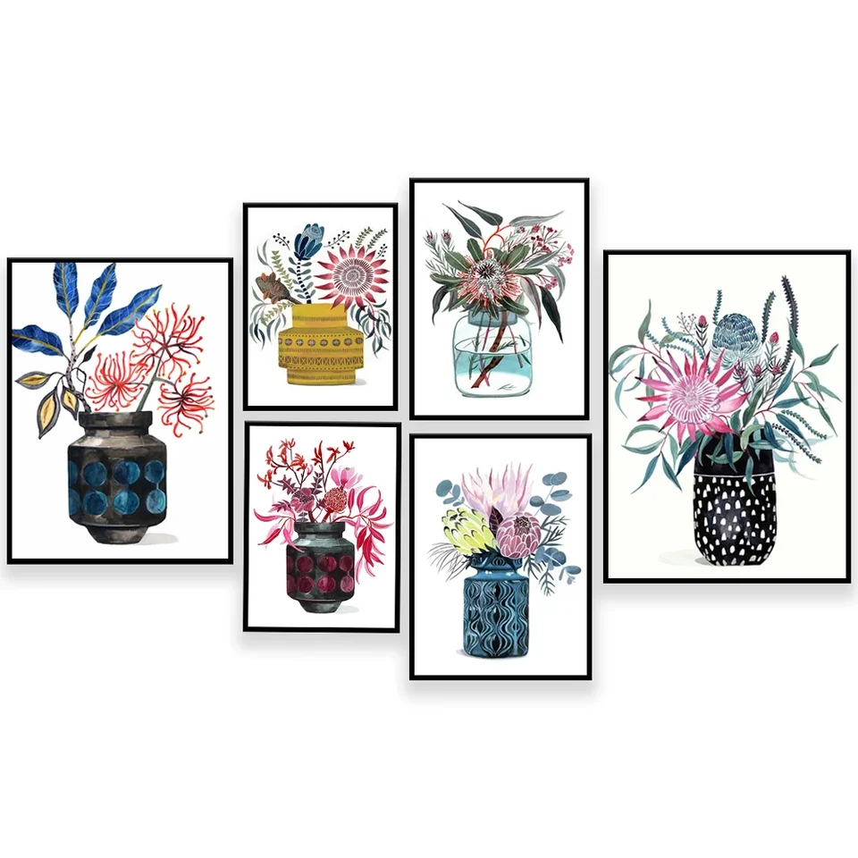 Austrálsky kvetinový akvarel plagát King Protea Bouquet Banksy Gum opúšťa eukalyptus, západoematikovú cibuľovú vázu na pôvodnú rastlinnú rastlinu