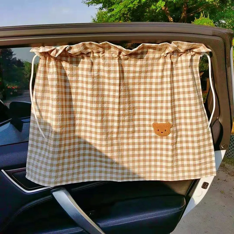 Automobilka ochrana pred tieňom pre dieťa