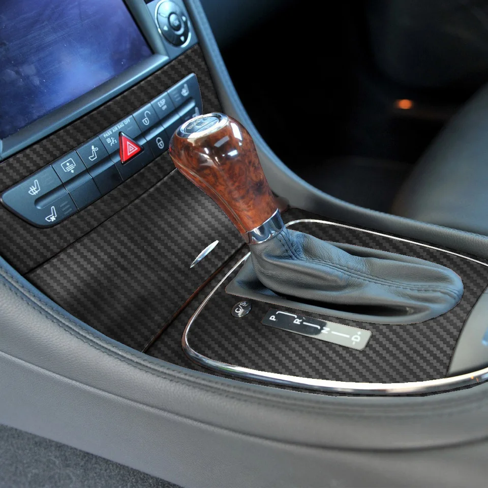 Automobilové vozidlo Carbon Fiber Interiér Center Console Zmeniť nálepky na nálepky na nálepky pre Mercedes Benz CLS W219 2007-2010