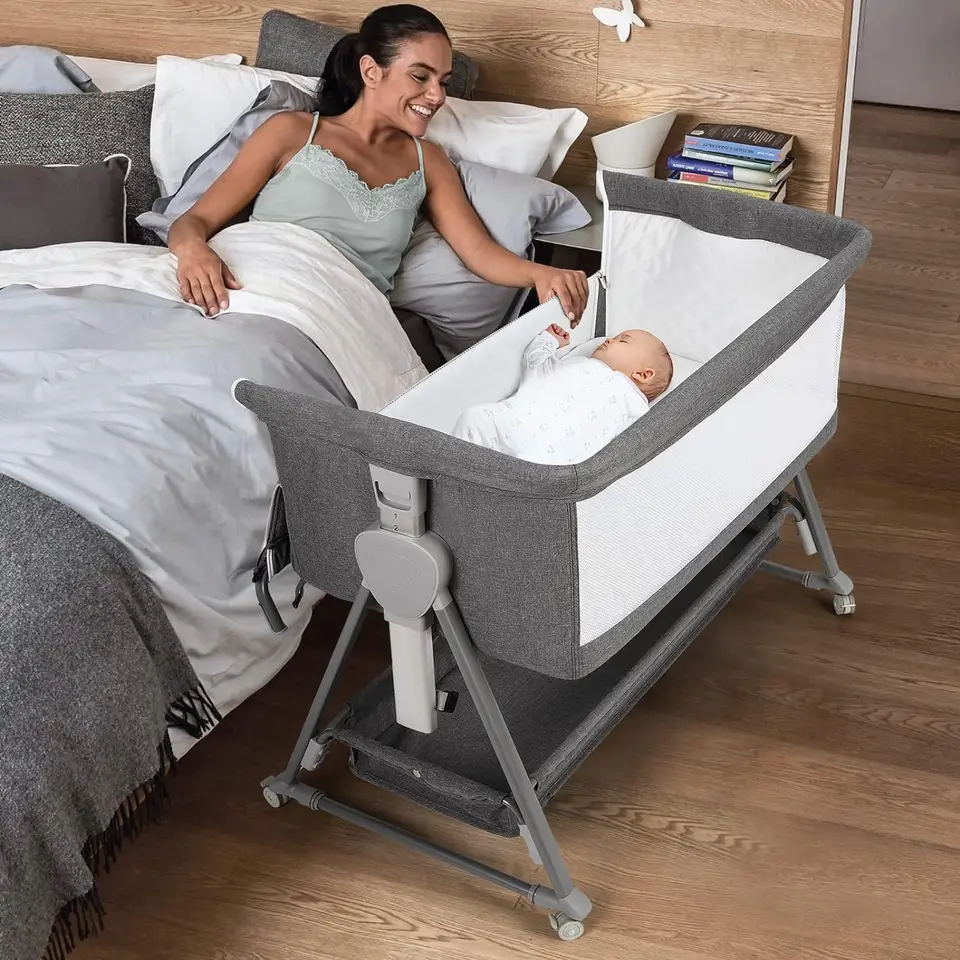 Baby Bassinet, vedľa Sleepera pre dieťa ľahké skladacie nočné bassinet s skladovacím košom a kolesami, aby sa znížila únava mamy