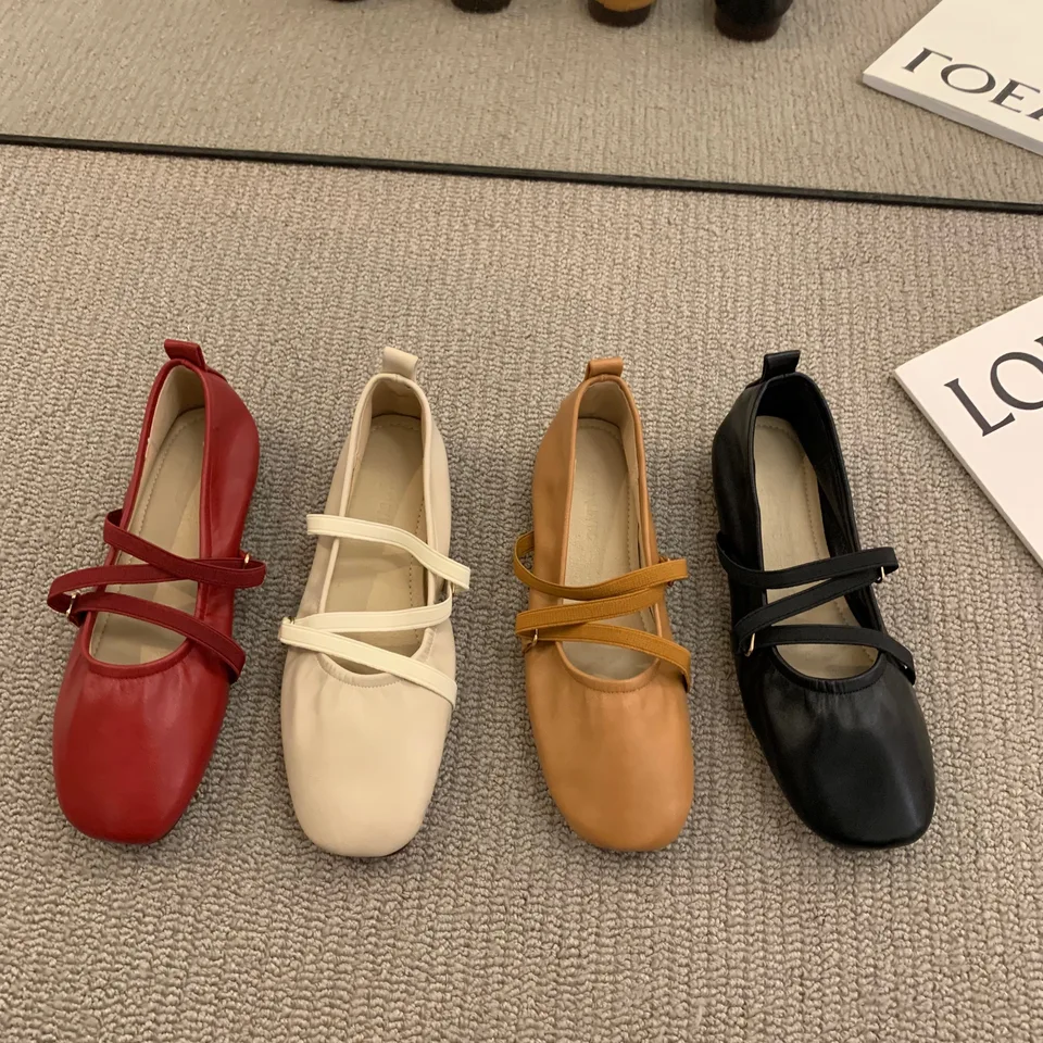 Bailamos Dámske topánky 2021 Dizajnérka značky Mary Janes Shoes Woman Square Toe Pathed Kožené kožené byty vintage úzke kapely mokasíny