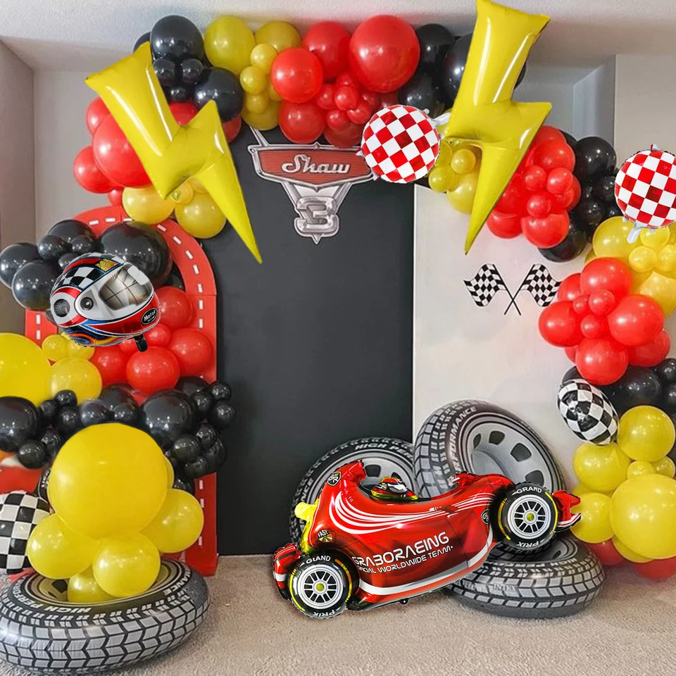 Balónový set pretekárskych párty, kockovaný, červený, žltý a čierny balónový oblúk, vhodný na pretekárske narodeninové večierky, automobilové večierky