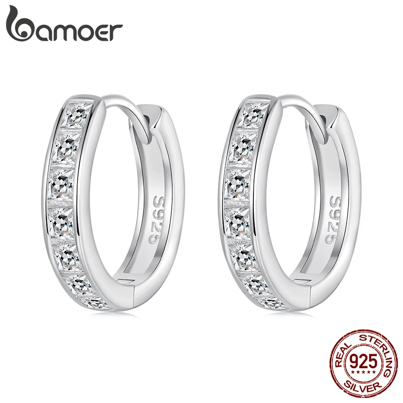 Bamoer 925 Sterling Silver Vykladané čisté CZ Square Šumivé obruče Svetlo Luxusné zrelé pôvab Ženy Šperky doplnky