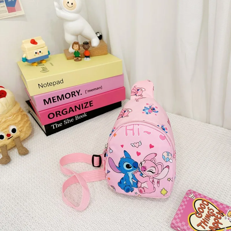 Batoh Lilo & Stitch Sling, Cartoon Anime Crossbody Bag, módna neformálna taška na rameno s kabelkou na každodenné cestovanie