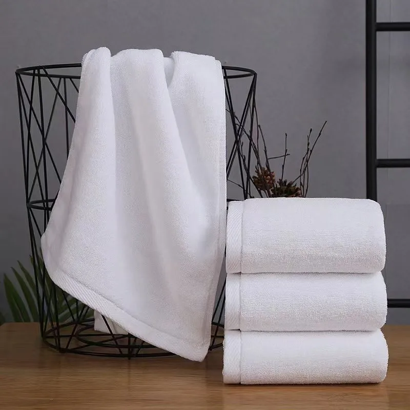Bavlnená biela uterák Super absorbentné deti Dospelý uterák Mäkký a pohodlný hotel Kau Kau Kau Kau Kau Kau Kau Kau Kau Kau Kau Kau Kau Kau Kozmickej uterákovi Multifunkčný uterák