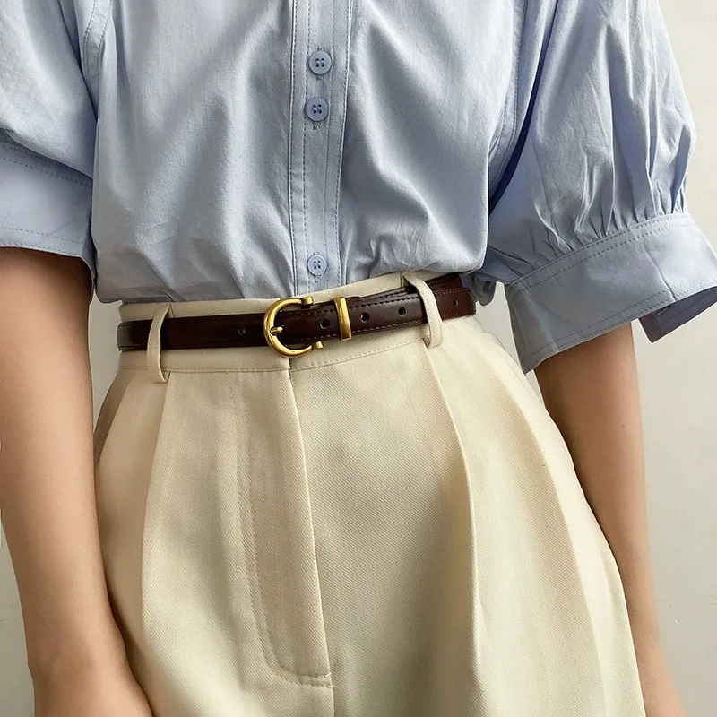 Belt Dámsky štýl Instagram Kórejský nový módny retro jednoduchý malý zlatý spona Čierne praktické džínsy Všestranný opasok