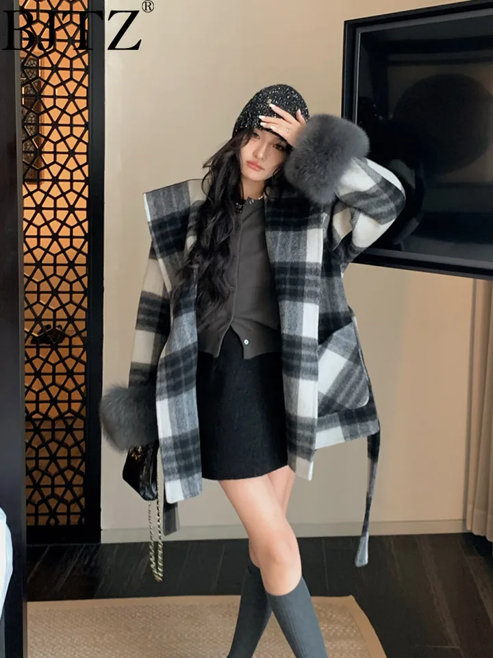 Bjtz Plaid Cloak Fox Fox Wool Coat pre ženy 2024 Jeseň/zima Nový jemný obojstranný kašmírová kabátová módna temperament