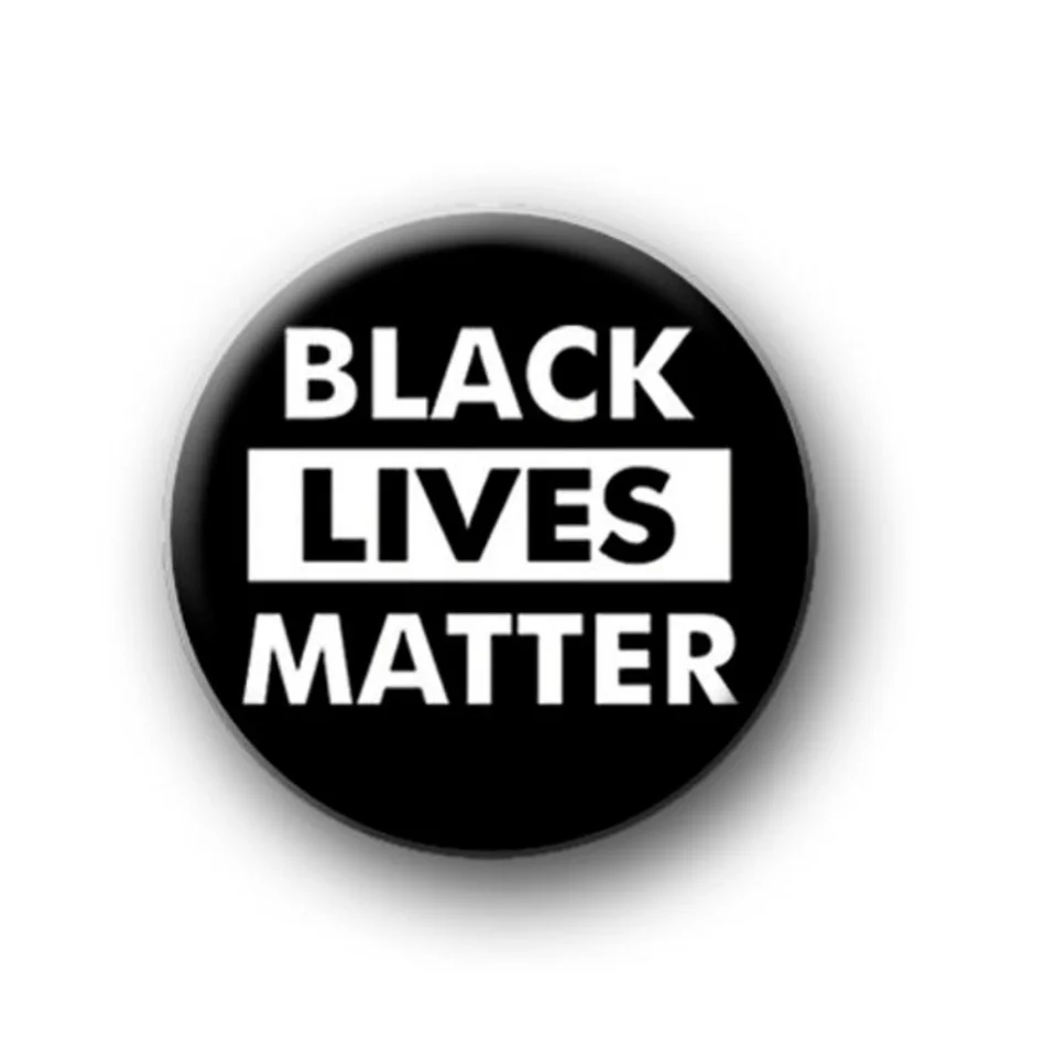 Black Lives Matter Pin / Badge / Stop Rasism / End Hate / #BlM / Politická / sociálna / diskriminácia / rasová nerovnosť
