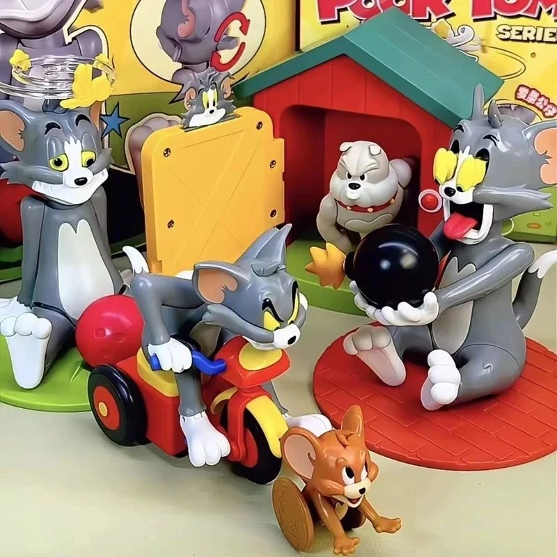 Blind Box Miniso Moveble Tom a Jerry Smúcní séria Kawaii Hračky Animácie Periférne ozdoby Ozdoby