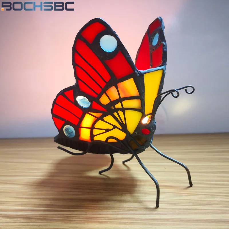 Bochsbc Tiffany Butterfly farebný sklenený držiak na sviečky Nočné ľahké ľahké lôžko držiak Tealight Home Deco Atmosféra osvetlenie