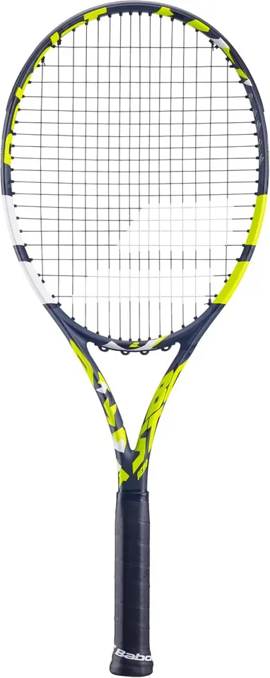 Boost Aero Tennis Racquet (žltá) navlečená s bielym babolatovým synchetom pri napätí stredného rozsahu
