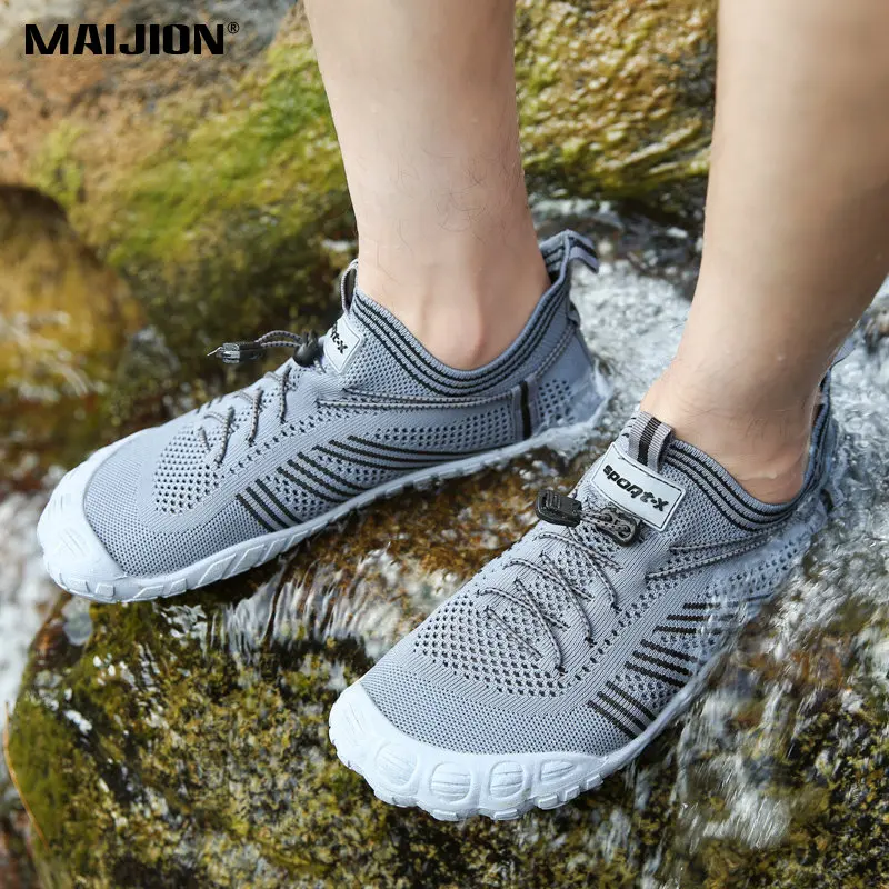 Bosý behavdateľný surfujúci vodné vodné športové topánky Pohodlné pláž elastické non smyk aqua topánky unisex rýchle suché brodenie topánky
