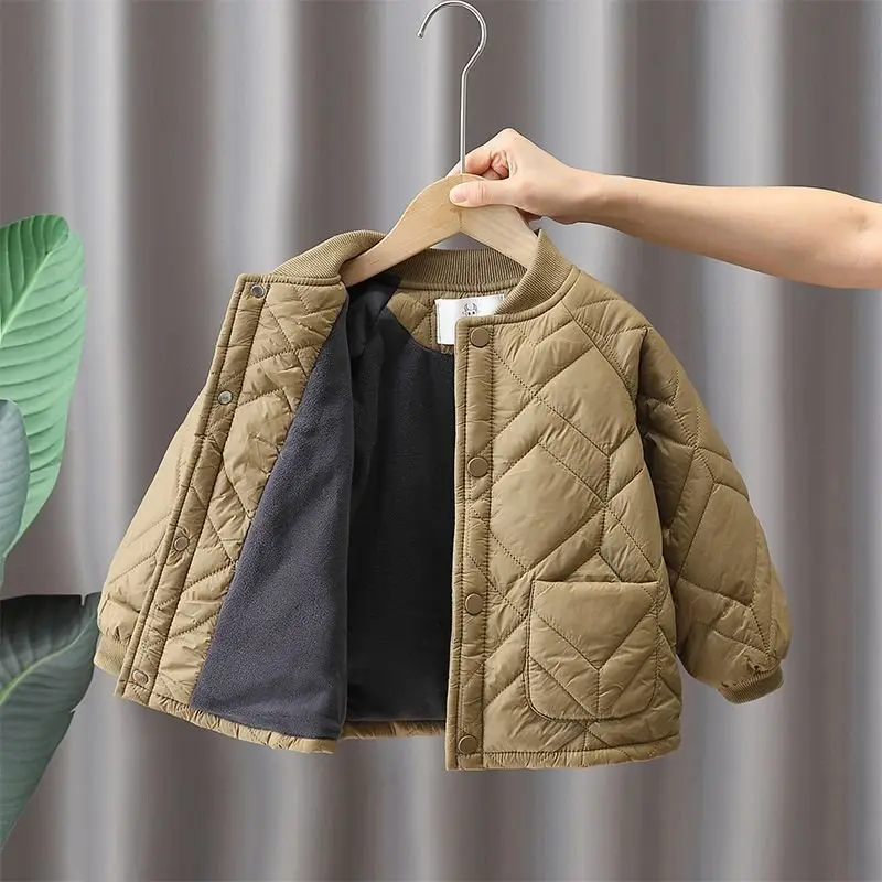 Boys Coat Cotton Bunda Windbreak Vousear 2024 Elegantná zimná jeseň Zhusťte teplé vysoko kvalitné vianočné darčeky Denná látka
