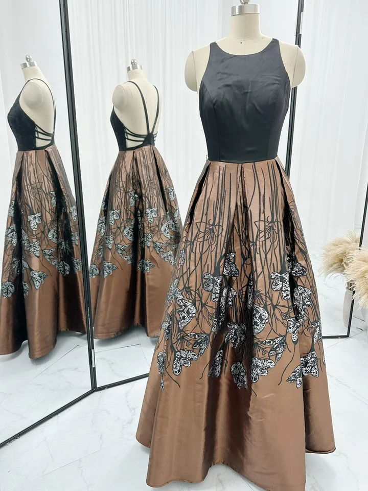Brown Fashion Advanced Feast Light Luxusné výklenky High -Dend Off -back Evening Dress Sukňa M1242