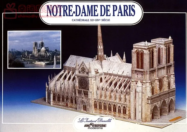 Budova katedrály Notre Dame 3D papierový model DIY ručne vyrobená