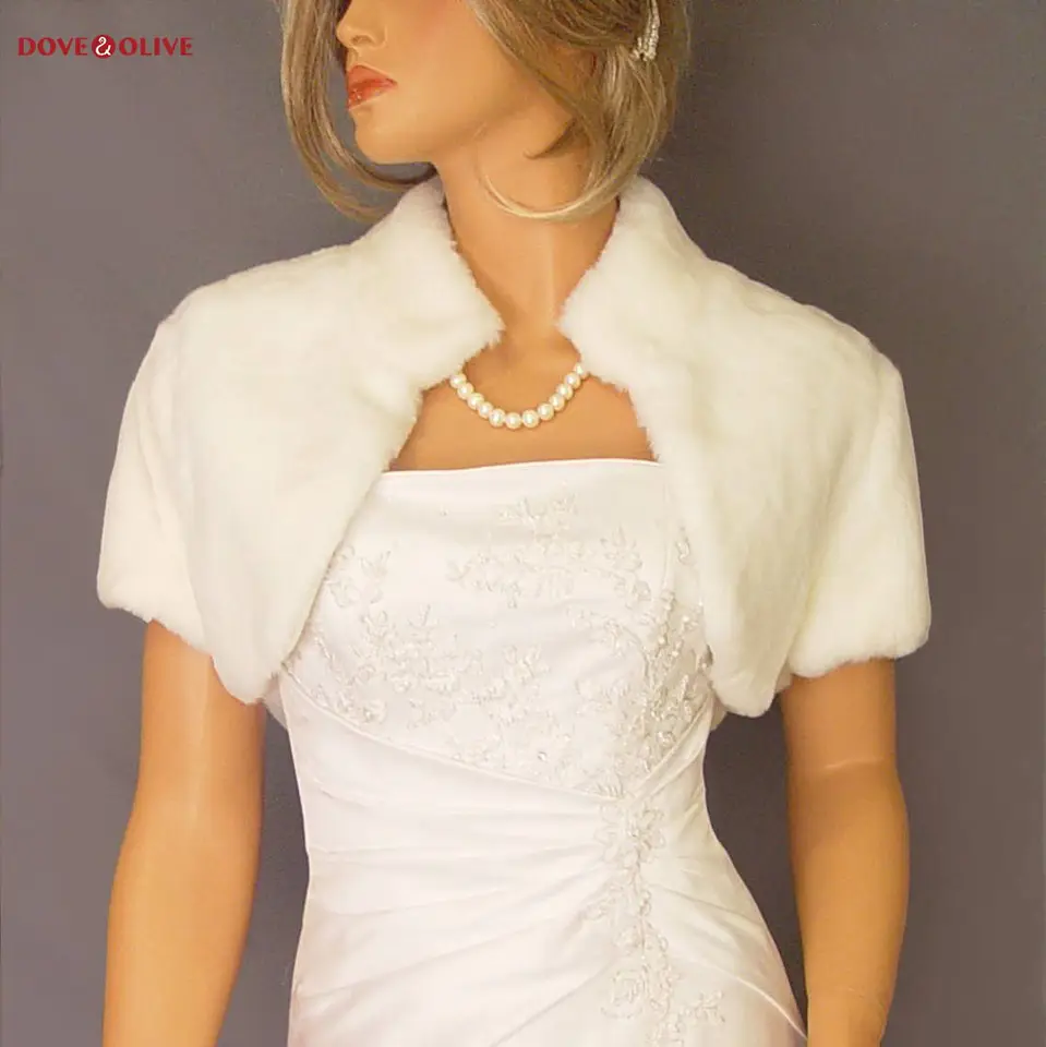 Cape Wedding Woman Krátke rukávy Faux kožušina bolera nevesta zimná svadobná bunda večierok družička šál Špeciálna príležitosť