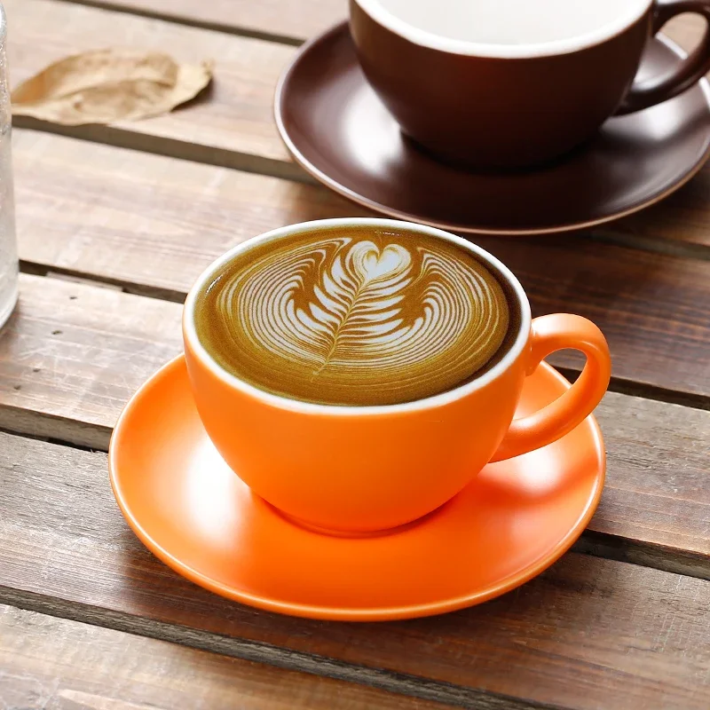 Cappuccino šálka hrubá telová keramická fľaša a podšálka pre ploché biely latte s dvojitou espresso kávovou šálkou nádob