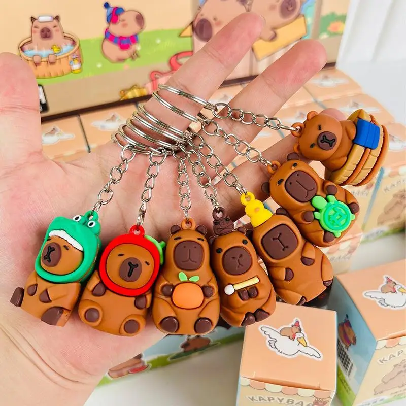 Cartoon CapyBara Keychain Random Style Cuby Snot Bear Car Keychain Prívesok Funny Doll Doll Capybra Deco Auto kreatívne kľúče