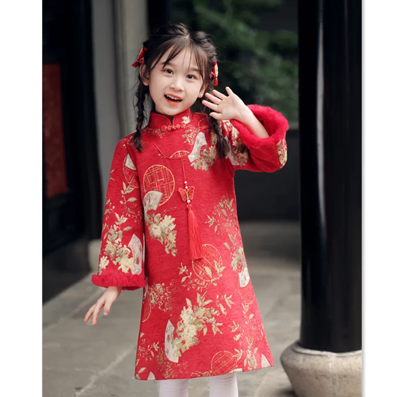 Chenille dvojvrstvové dievčatá s dlhým rukávom Qipao 2023 Zimné nové módne vylepšenie Čínskeho roka Evce Diela Elegantné dievča