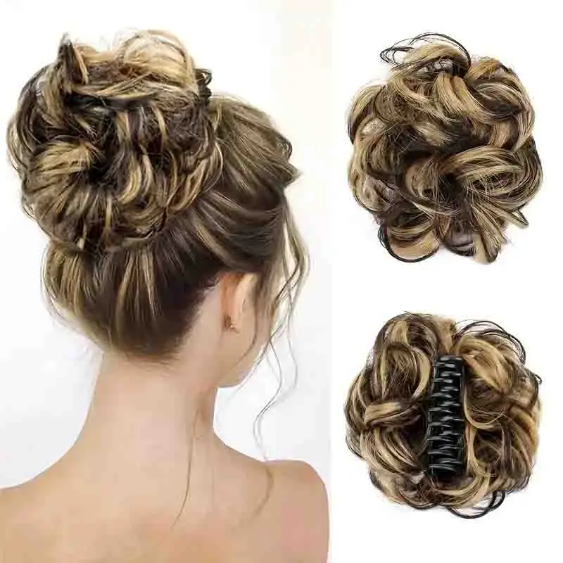 Chic Messy Curly Hair Chignon Clip Clip Syntetické Vysoké vlákno pre ženy všestranné denné použitie