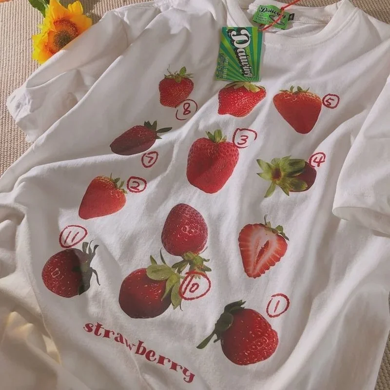 Chic Strawberry Print Tirls for Women Estetick