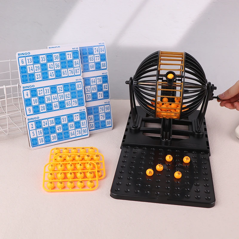 Classic Bingo Cage Game set s číslovanými loptičkami, doskou na sledovanie, opakovane použiteľnými kartami a pohárikom - ideálne pre rodinné noci