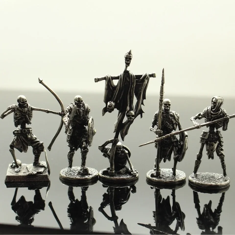Copper Skeleton Legion figuríny miniatúrna dekorácia retro kovová lebka vojaková armáda modela socha