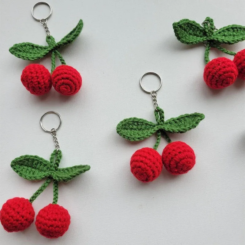 Crochet Cherry Keychain Roztomilé šarmové ženy 2023
