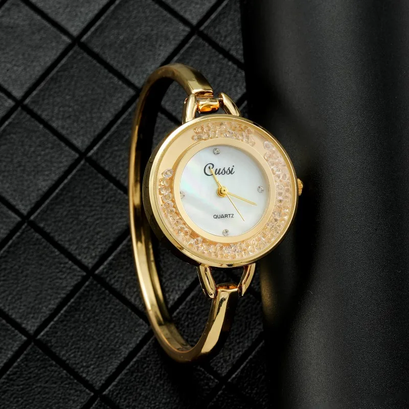 Cussi Luxusné zlaté okrúhle číselník Dámske dámske módne kamienok Kvalové náramok hodinky Elegantné ženské hodiny dámske hodinky Saati Relojes