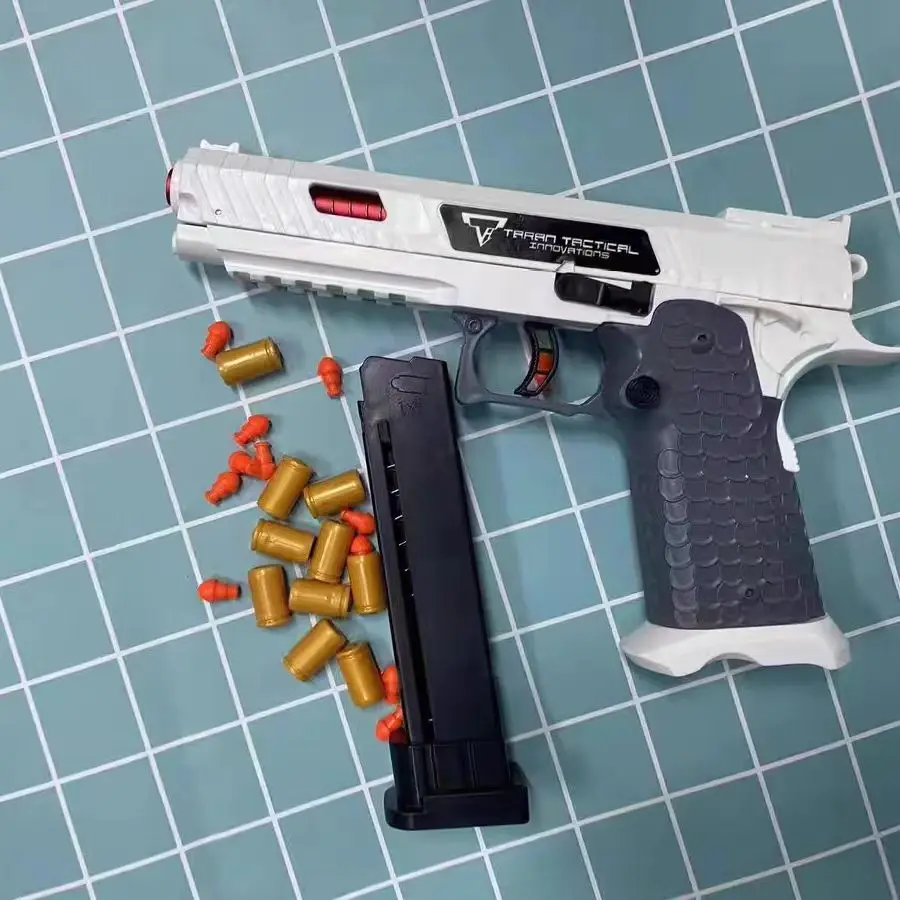 Darčeky na párty 2011 SIG17 Continuous Shooting Toy Gun Gun Shop Eject Pištoľ Prázdne zavesenie Launcher vianočný darček pre chlapcov dospelých