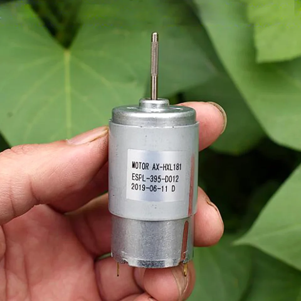 DC 24V Quiet 395 Motor Kovový zadný kryt 8800 ot / min. Spotreba s nízkou energiou a elektrický stroj s vysokým krútiacim momentom silný magnet