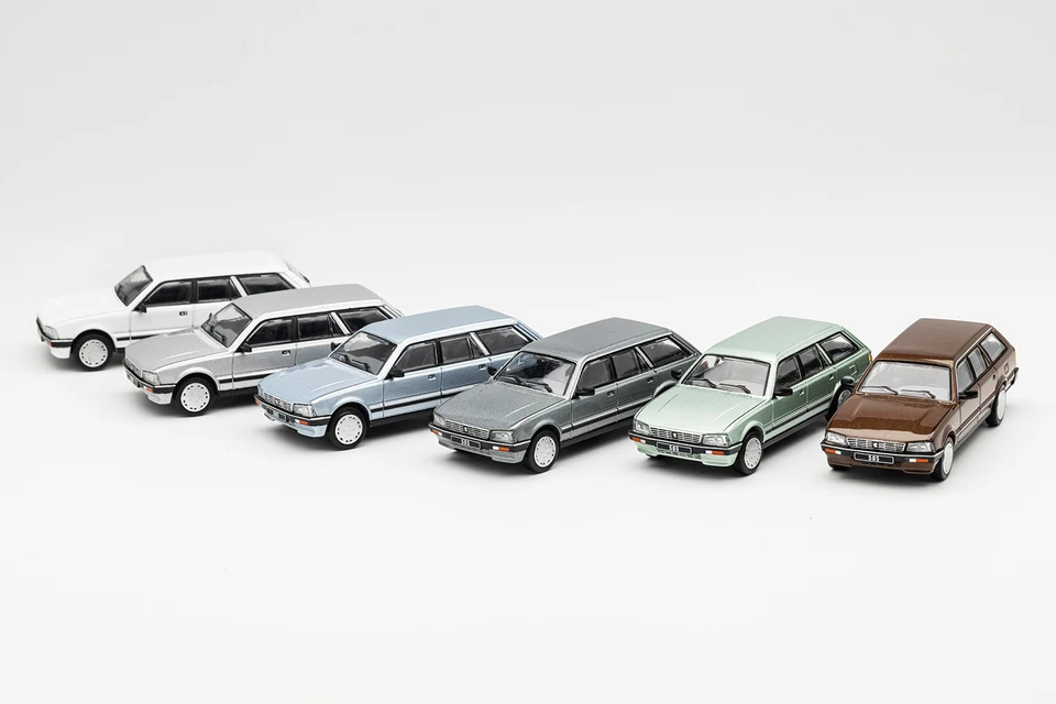 DCT 1:64 Peugeot 505 SW All Color Diecast Model CAR