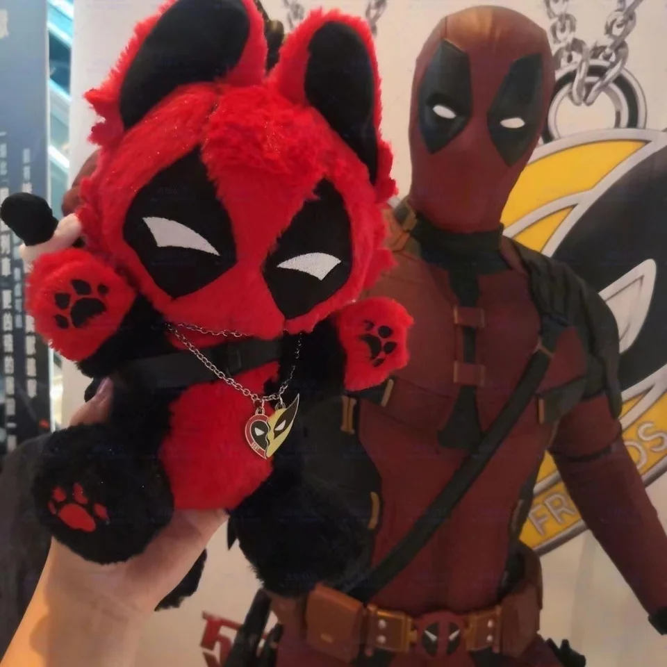 Deadpools Cat Toy Hray 30 cm Deadpooted Cotton Doll Periférny plnený vankúš Anime Collection Model Doll Hračka pre dieťa darček k narodeninám