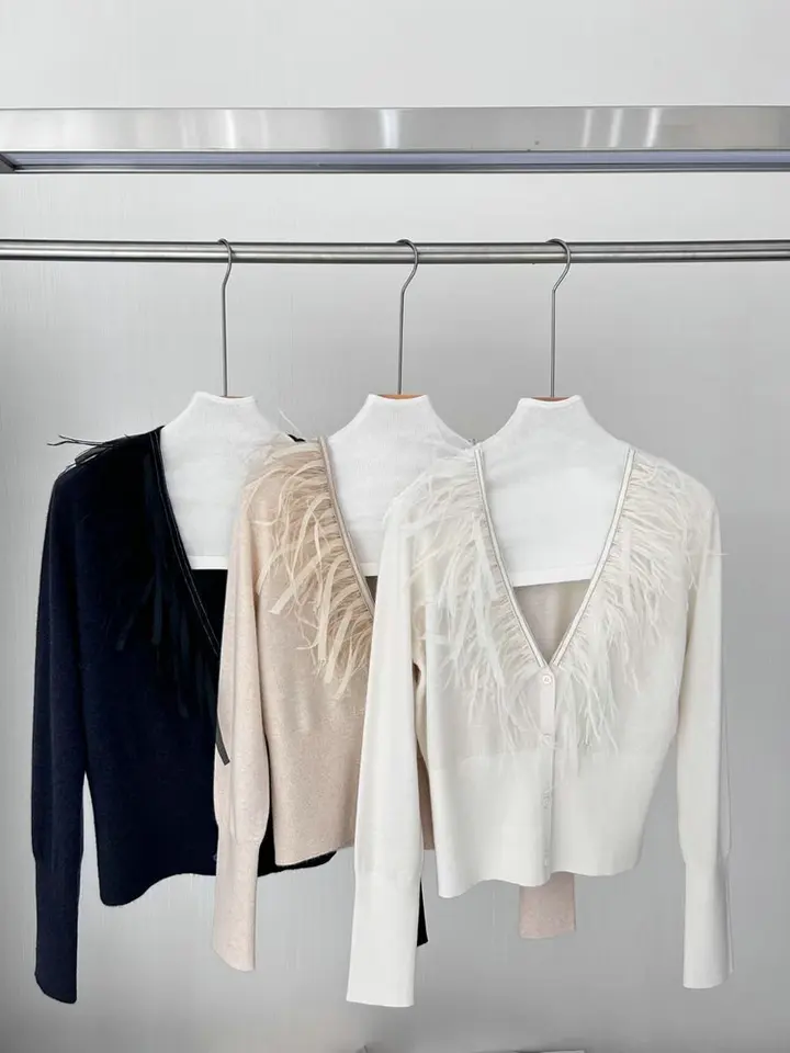 Dekorácie peria Dámsky kašmírový kašmír na jeseň B*C Single Breast V-Neck dlhý rukáv Elegantné dámske dámske pletený sveter